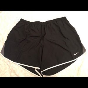 Nike shorts size 3x brand new
